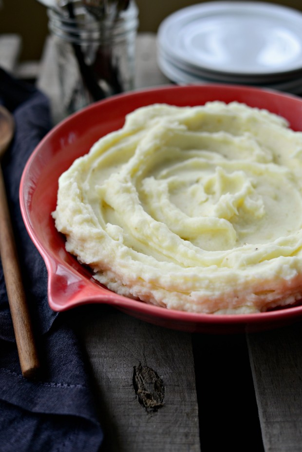 Creamy Mashed Potatoes Recipe l SimplyScratch.com (22)