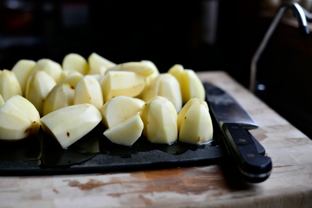 Creamy Mashed Potatoes Recipe l SimplyScratch.com (5)