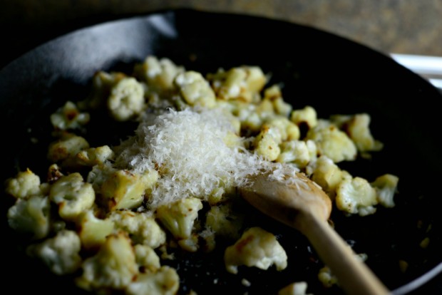 Skillet Parmesan Garlic Cauliflower l SimplyScratch.com (12)