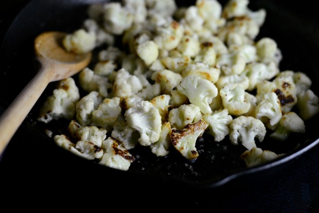 Skillet Parmesan Garlic Cauliflower l SimplyScratch.com (8)