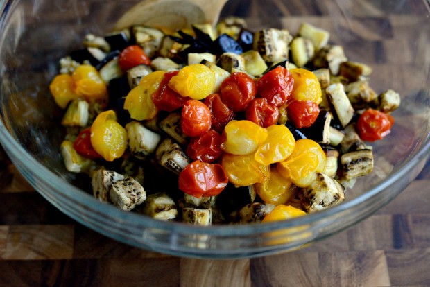 Roasted Vegetable Freekeh Salad + Lemon Mint Vinaigrette l SimplyScratch.com (17)