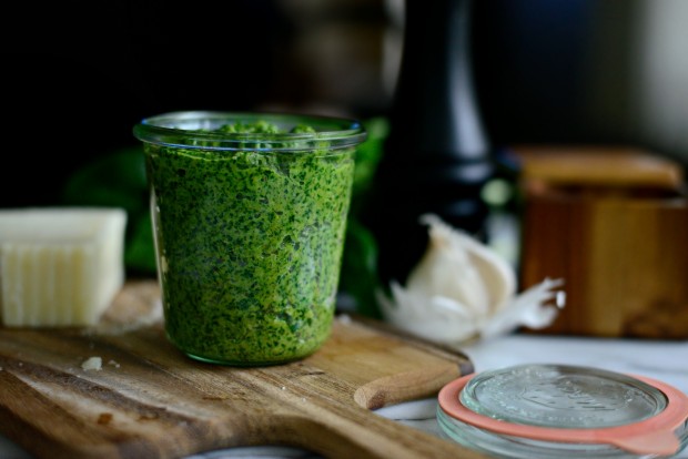 Fresh Spinach Pesto l SimplyScratch.com (13)