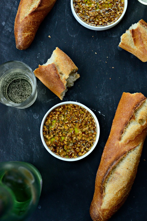 Toasted Garlic Olive Oil Bread Dip l SimplyScratch.com (17)