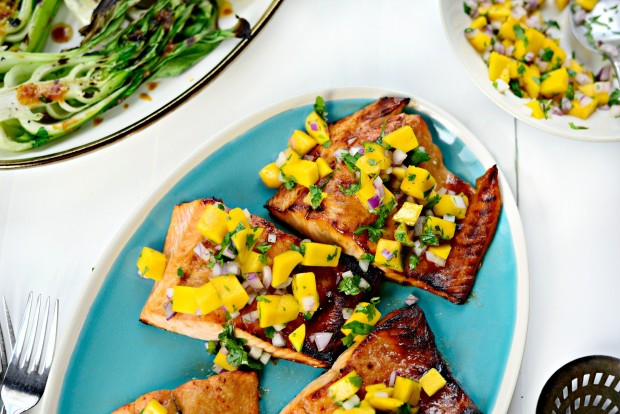 Honey Glazed Salmon + Fresh Mango Salsa (012)