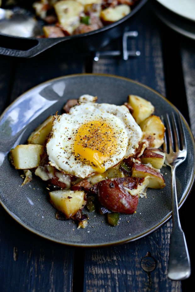 Ham + Cheddar Potato Breakfast Skillet l SimplyScratch.com (24)