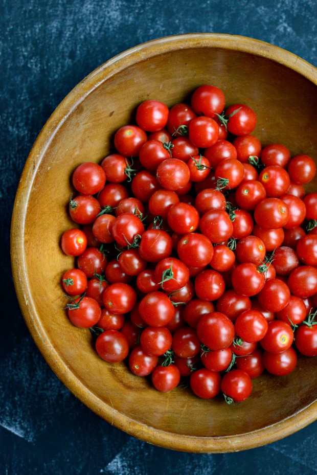 Perciatelli + a 10-minute Fresh Cherry Tomato Sauce (01)