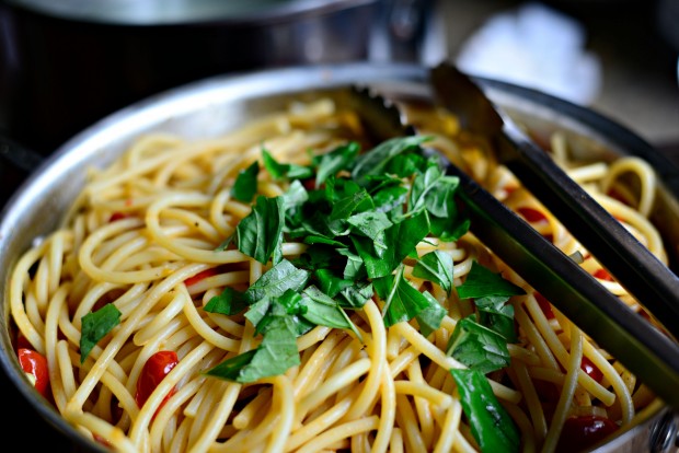 Perciatelli + a 10-minute Fresh Cherry Tomato Sauce (24)