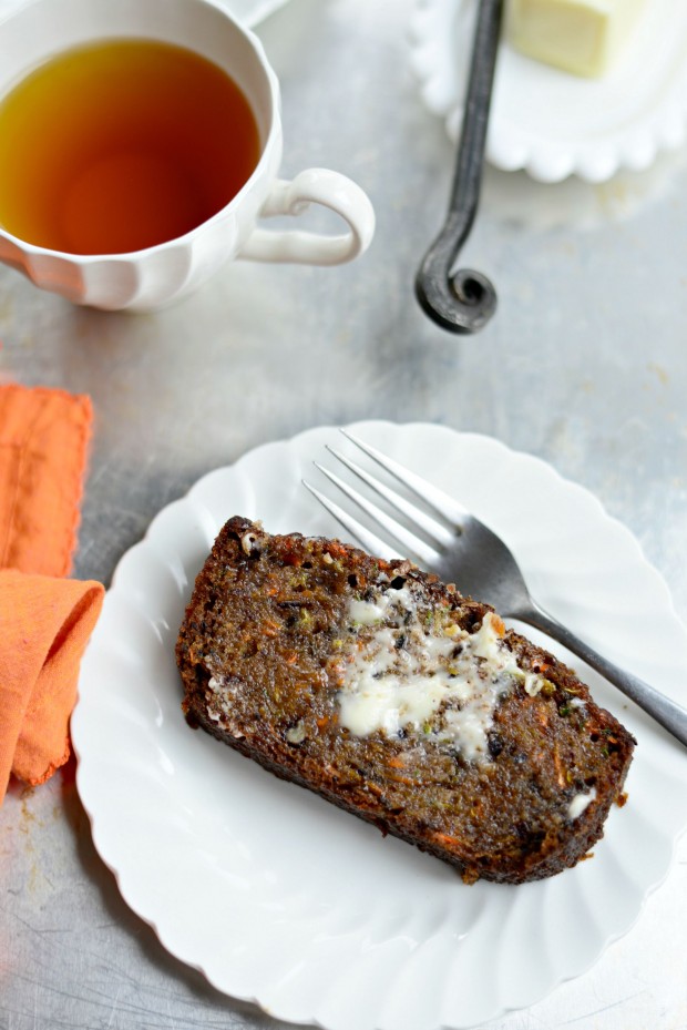 Zucchini Carrot Bread l SimplyScratch.com (32)