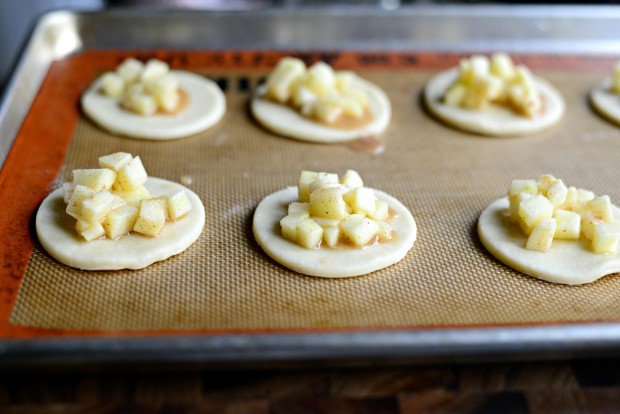 Caramel Apple Hand Pies l SimplyScratch.com (16)