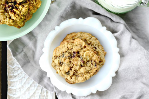 Cranberry White Chocolate & Pecan Oatmeal Cookies l SimplyScratch.com (023)