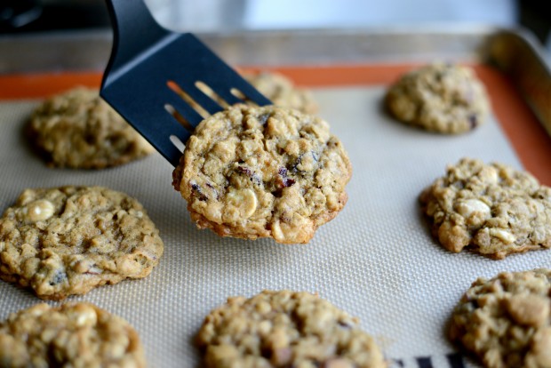 Cranberry White Chocolate & Pecan Oatmeal Cookies l SimplyScratch.com (21)