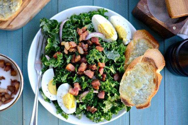 Winter Kale + Crispy Pancetta Salad with Bleu Cheese Toasts (23)