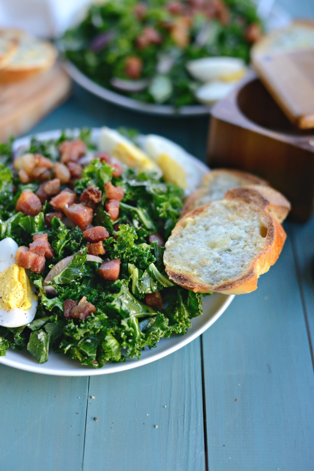 Winter Kale + Crispy Pancetta Salad with Bleu Cheese Toasts (27)