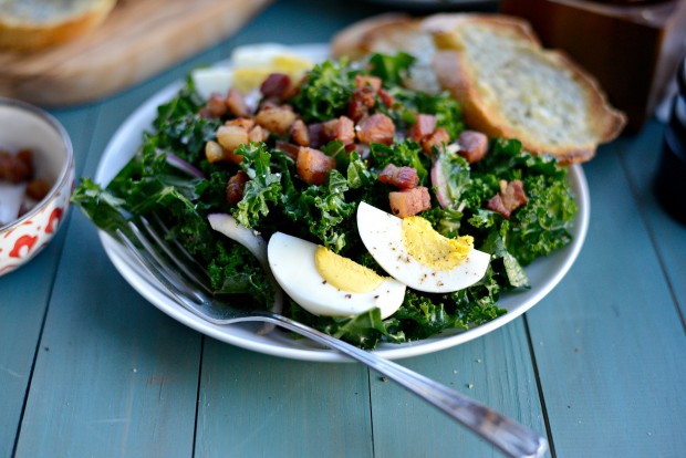 Winter Kale + Crispy Pancetta Salad with Bleu Cheese Toasts (28)