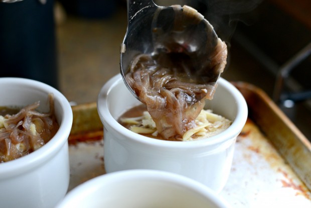 French Onion Soup l SimplyScratch.com (19)