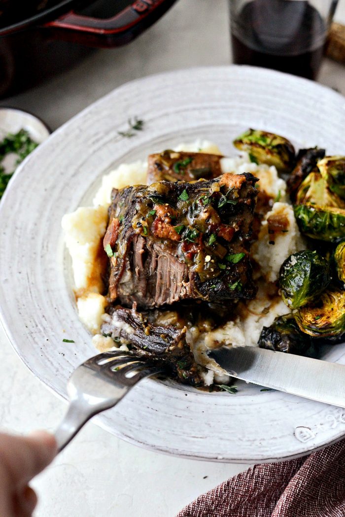 Wine Braised Beef Short Ribs l SimplyScratch.com #braised #beef #wine #shortribs #slowcooking #braising #fromscratch