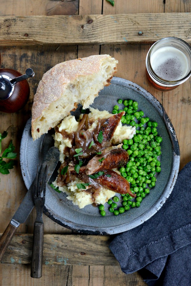 Bangers and Mash with Caramelized Onion Gravy (26)