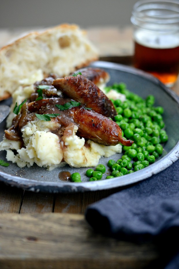 Bangers and Mash with Caramelized Onion Gravy (28)