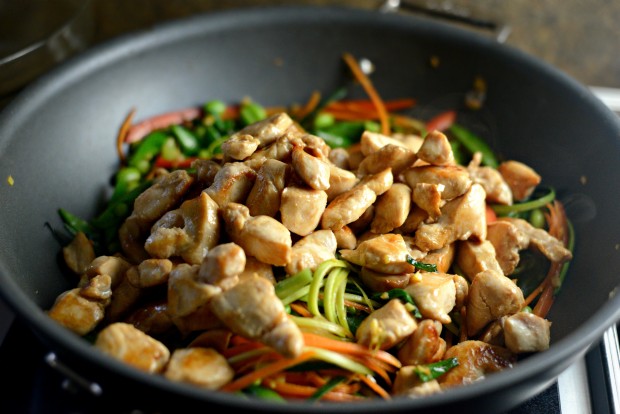Chicken + Spring Vegetable Soba Noodle Stir-Fry l SimplyScratch.com (7)