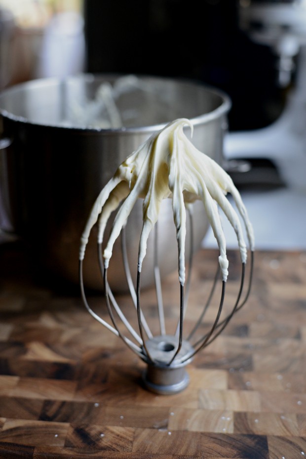 Which KitchenAid Attachment is Best for Frosting?