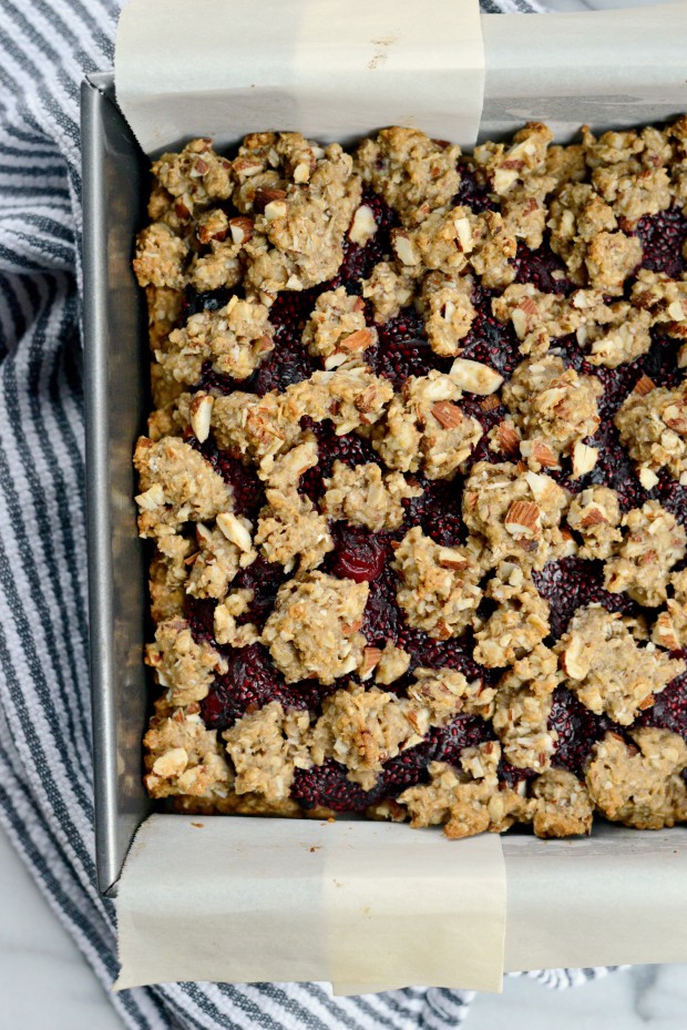 Cherry Jam + Almond Crumble Breakfast Bars l SimplyScratch.com (18)