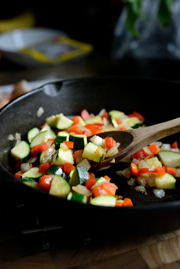 Electric Skillet Vegetable and Goat Cheese Frittata - In the Kitch