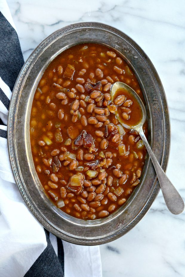 5-Ingredient Barbecue Bacon Baked Beans l SimplyScratch.com (18)