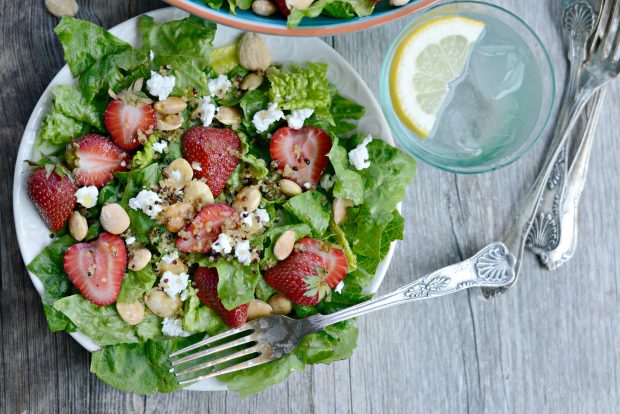 Strawberry + Goat Cheese Salad with Crispy Fried Quinoa l SimplyScratch.com (28)