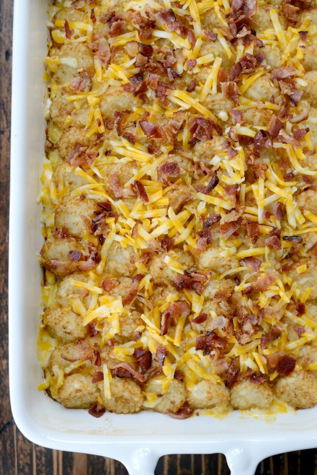 ham and tater tot breakfast casserole