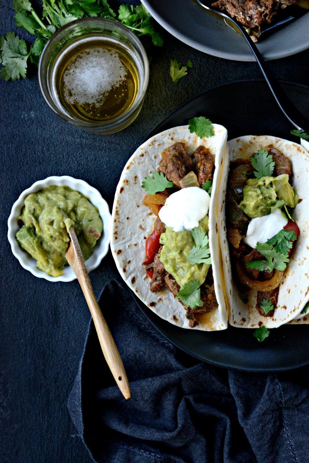 Slow Cooker Steak Fajitas l simplyscratch.com