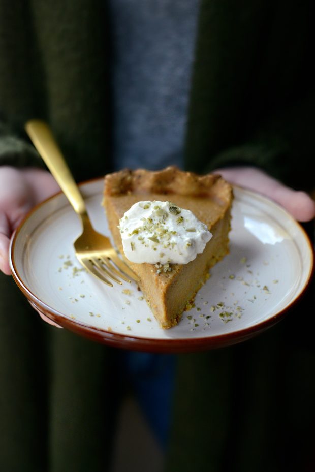 Chai Pumpkin Pie l SimplyScratch.com