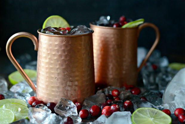 Cranberry Moscow Mules l SimplyScratch.com