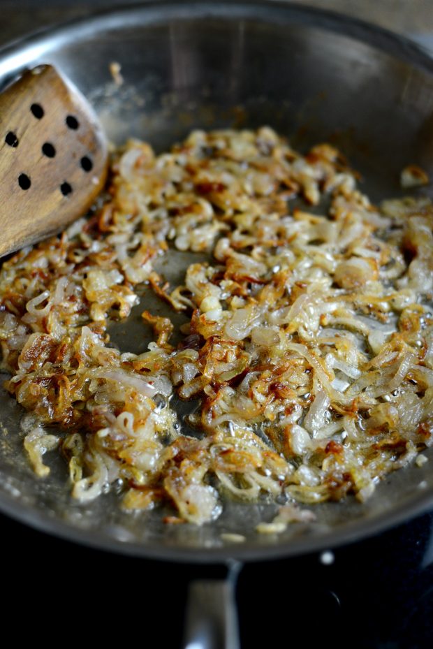 Caramelized Shallot and Blue Cheese Dip l SimplyScratch.com