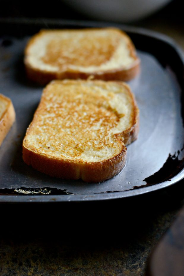 Eggnog French Toast l SimplyScratch.com