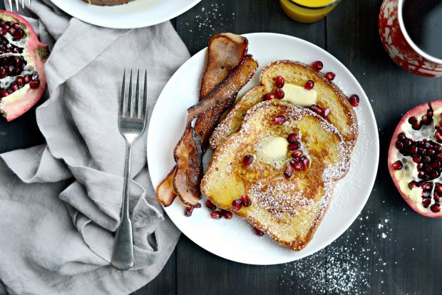 Eggnog French Toast l SimplyScratch.com