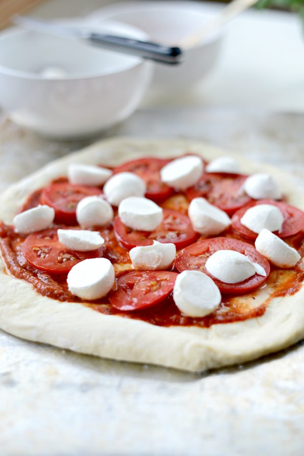Classic Margherita Pizza l SimplyScratch.com (6)