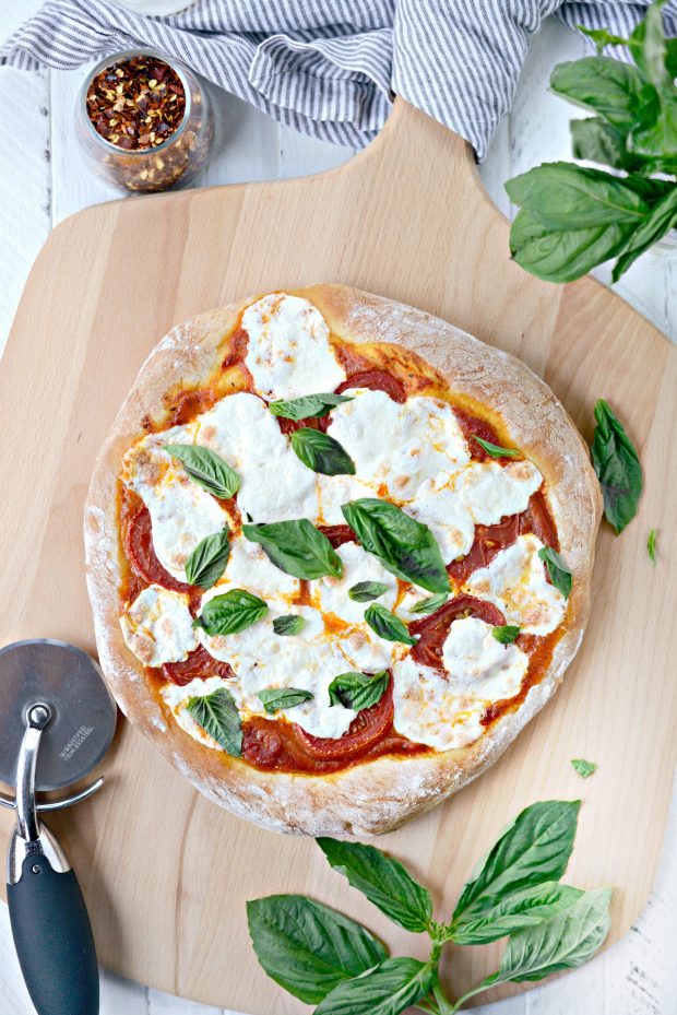 Classic Margherita Pizza l SimplyScratch.com (7)