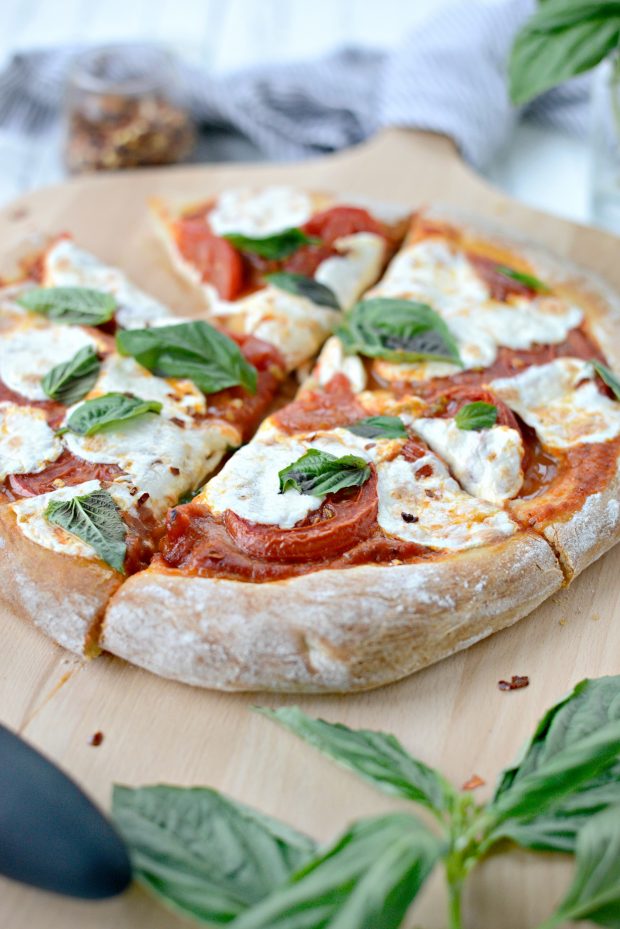 Classic Margherita Pizza l SimplyScratch.com (9)