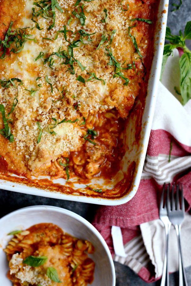 One-Pan Chicken Parmesan Casserole l SimplyScratch.com