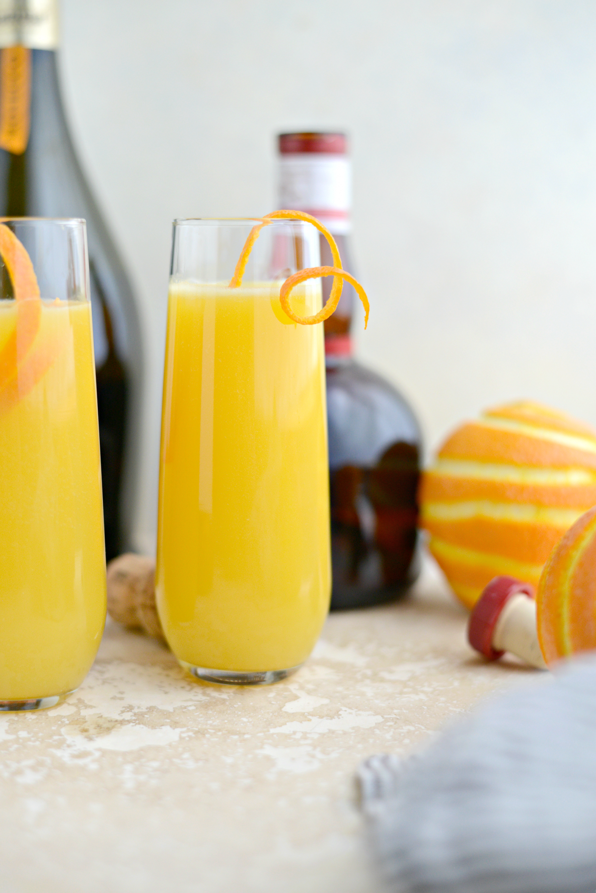 Classic Mimosa Recipe l SimplyScratch.com (1)