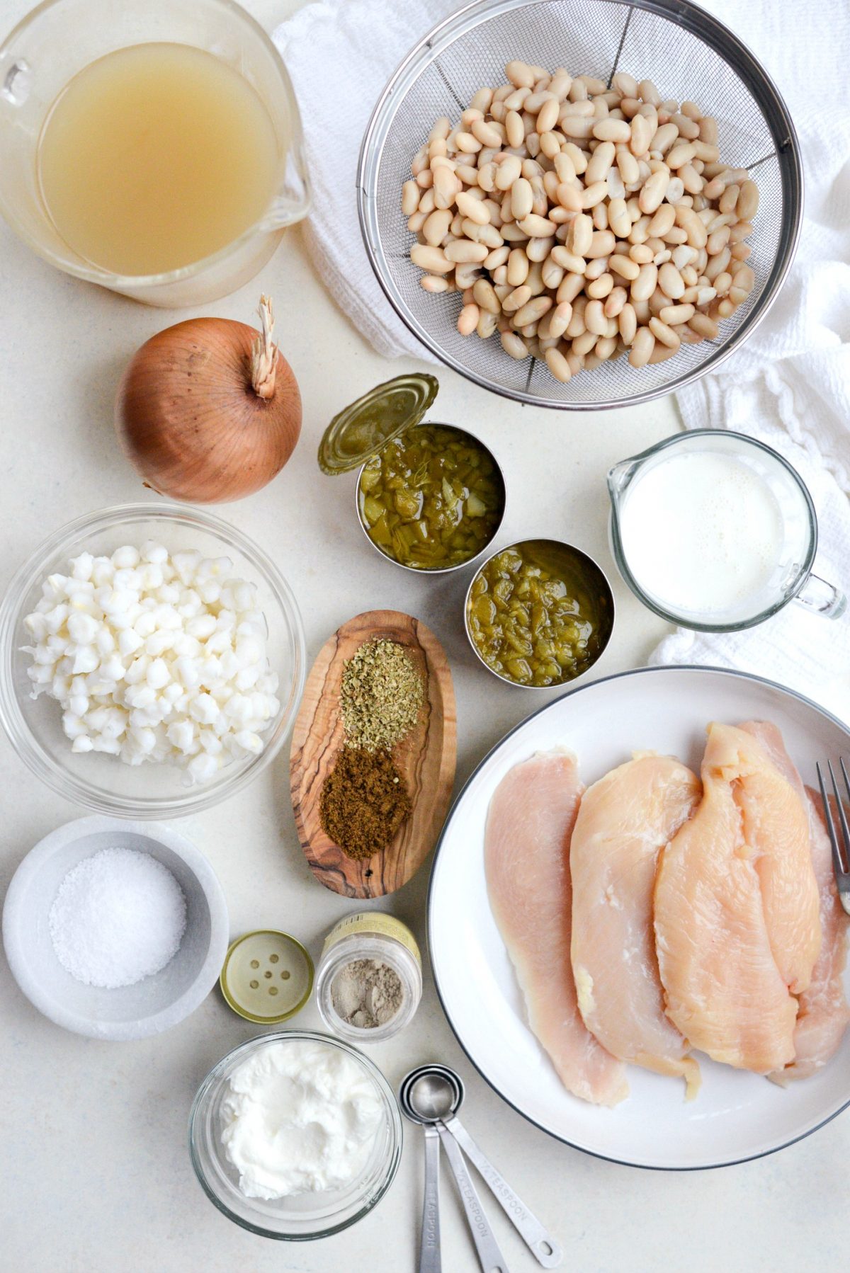 Lighter White Chicken Chili l SimplyScratch.com (1)