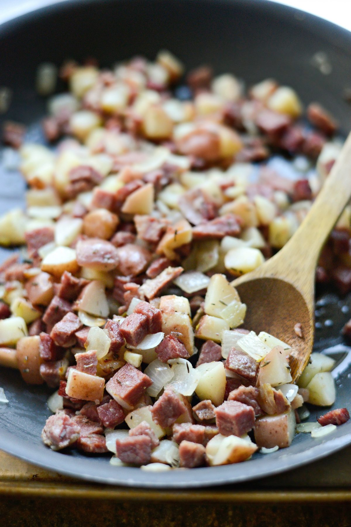 Easy Homemade Corned Beef Hash l SimplyScratch.com