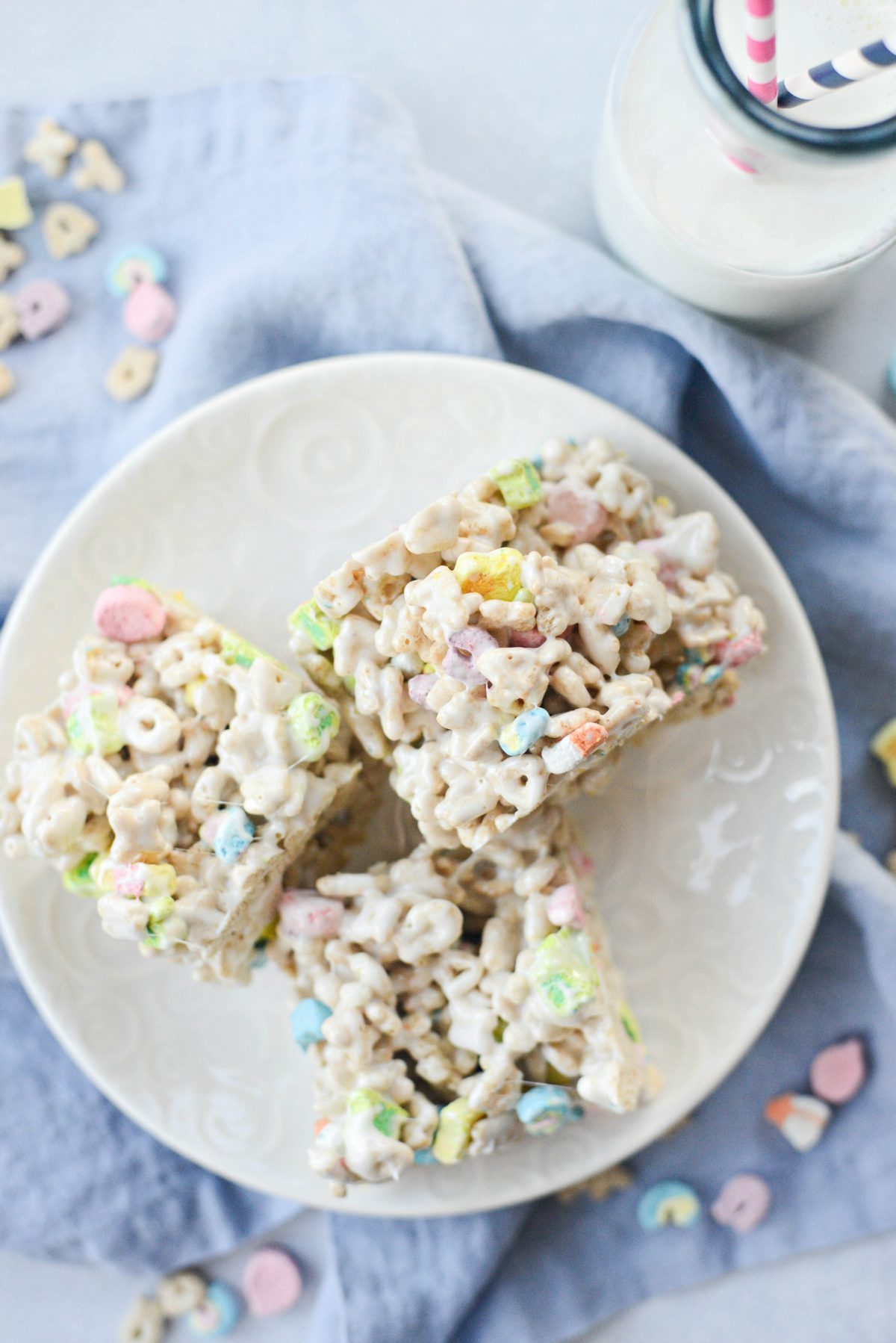 Lucky Charms Marshmallow Treats l SimplyScratch.com (14)