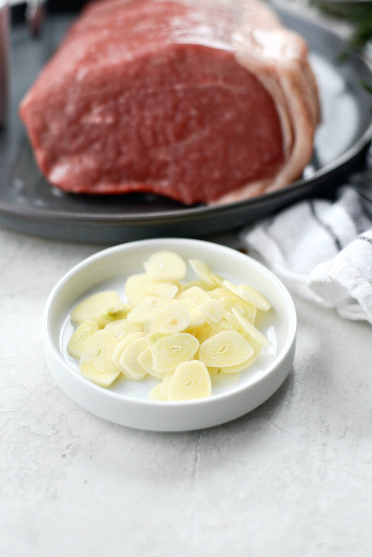Easy Homemade Roast Beef l SimplyScratch.com
