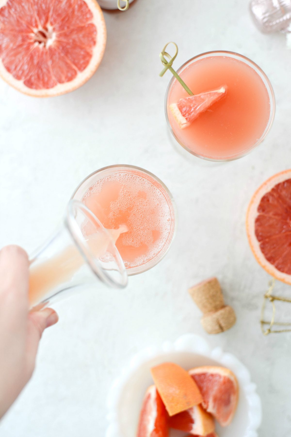 Grapefruit Rosé Mimosas l SimplyScratch.com # adult # beverage #grapefruit # rose #mimosa # easter #brunch #mothersday