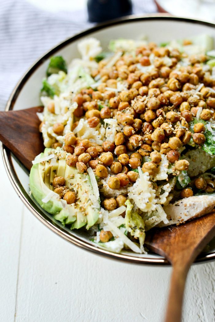 Chicken Caesar Pasta Salad l SimplyScratch.com #chicken #caesar #pastasalad #recipe #avocado #roastedchickpeas