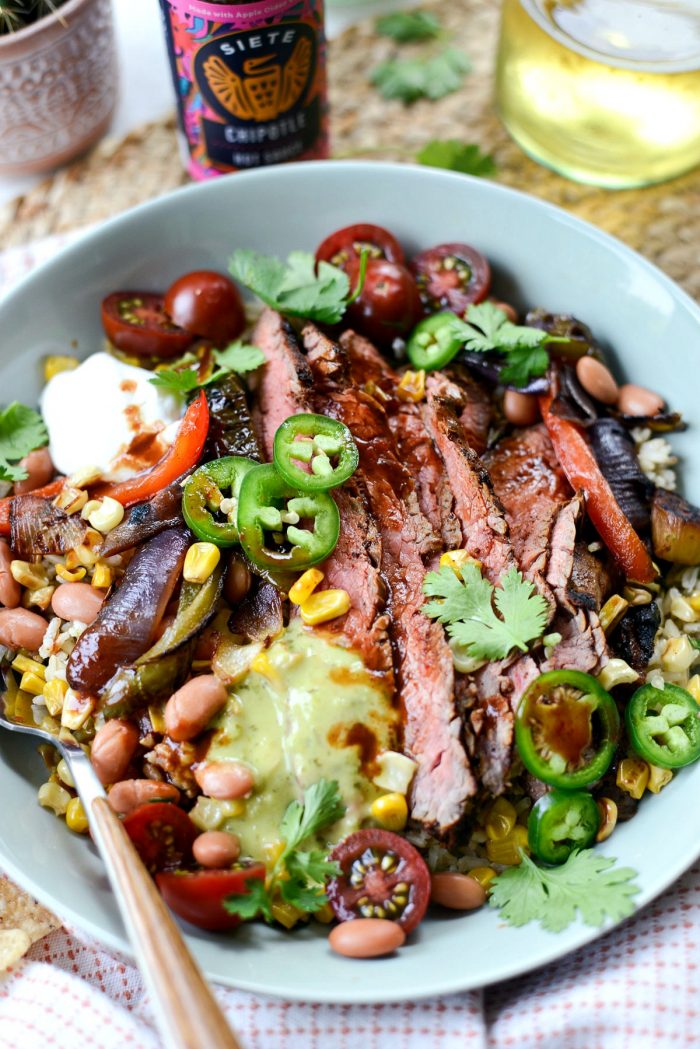 Grilled Chipotle Steak Fajita Rice Bowl l SimplyScratch.com #chipotle #grilledsteak #grilled #steak #fajita #rice #bowl #dinner #easy #recipe 