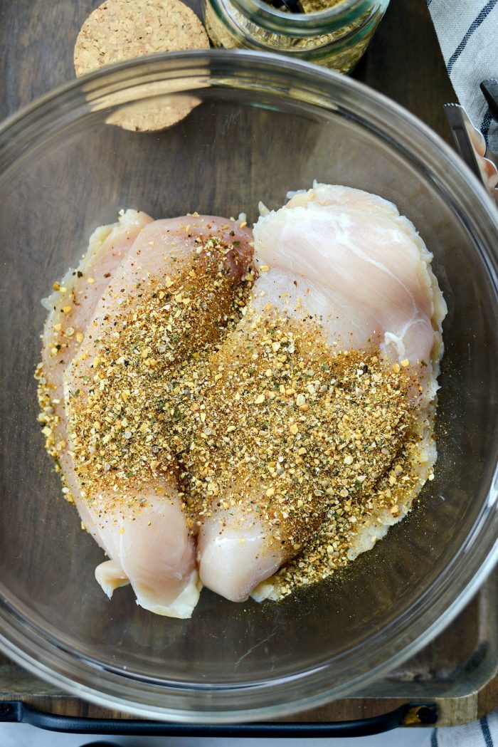 Homemade Montreal Chicken Seasoning Recipe - Simply Scratch