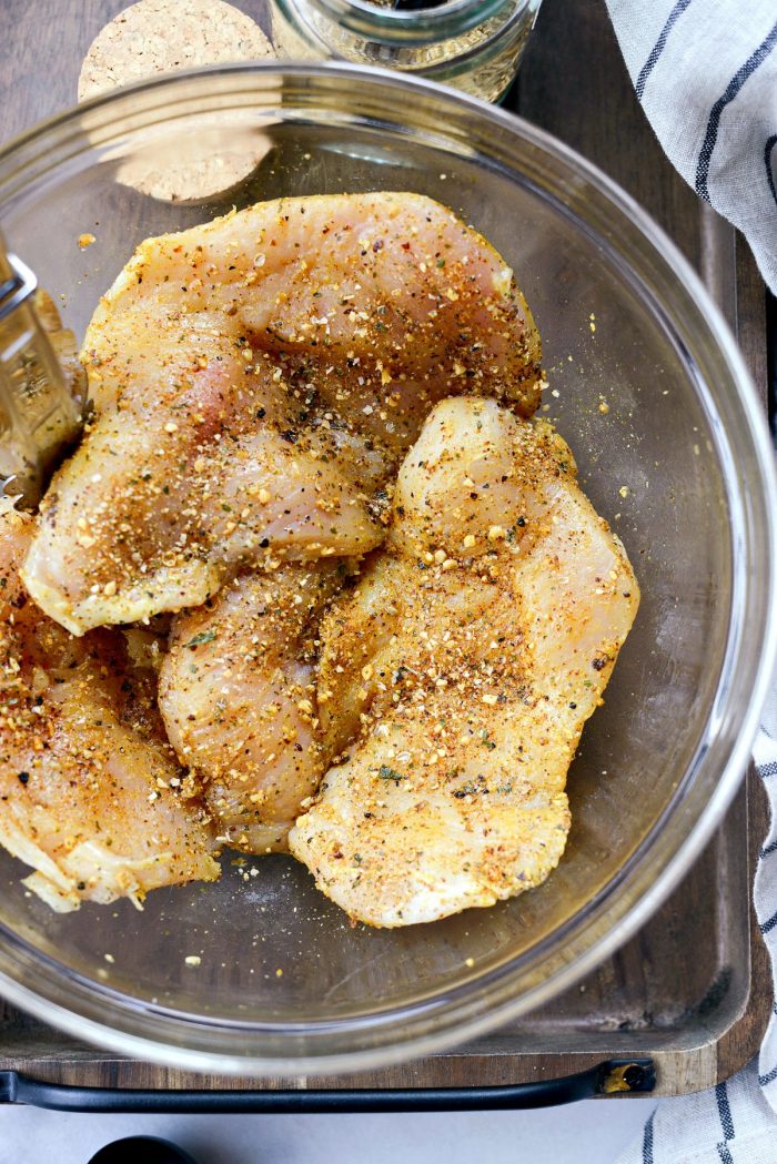Homemade Montreal Chicken Seasoning Recipe - Simply Scratch