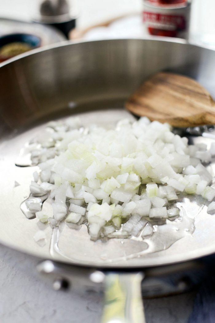 saute onions in olive oil